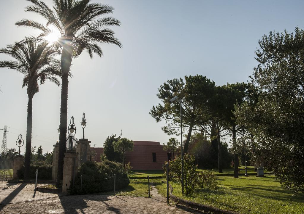 Amaregold Tenuta La Baronessa Resort Tuglie Bagian luar foto
