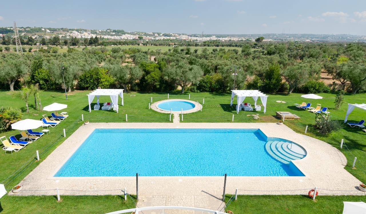 Amaregold Tenuta La Baronessa Resort Tuglie Bagian luar foto